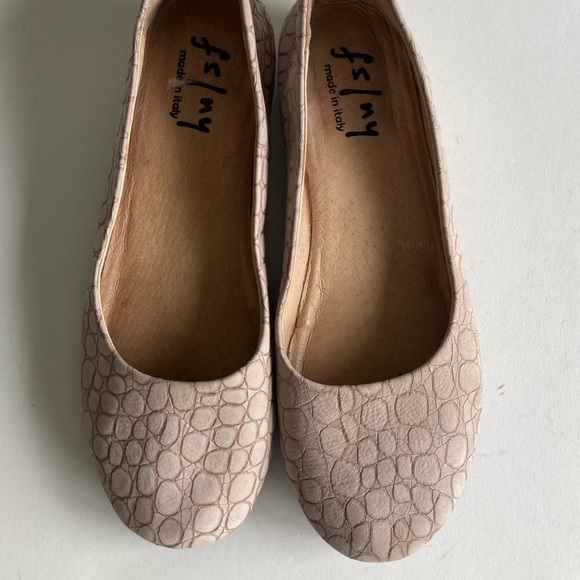 Fsiny Cream Pink Animal Print Leather Flats size 8.5 Made in Italy - Picture 6 of 14